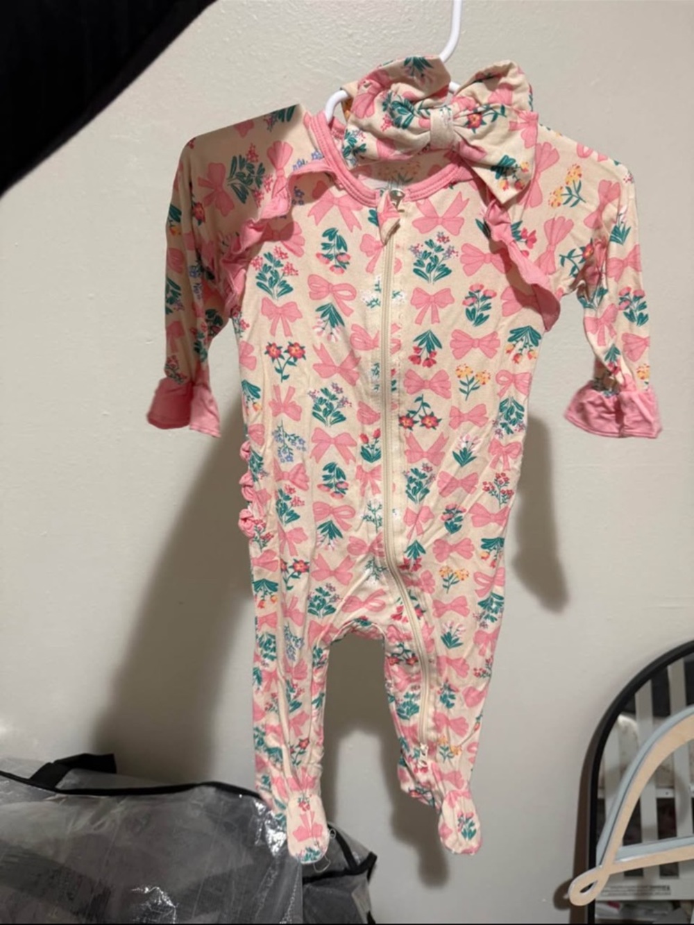 Girls Pink Floral Bow-Print Zipper Footed Pajama Set